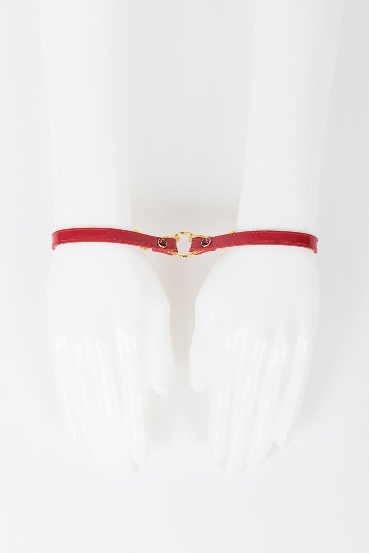 fr-ulein-kink-red-hot-t-strap-fesseln-rot-gold-swarovski image 6