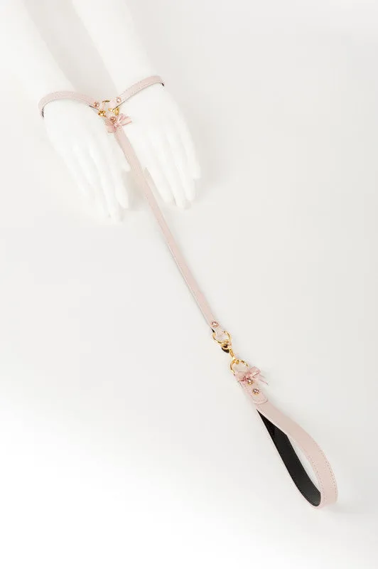 fr-ulein-kink-ch-rie-t-strap-fesseln-rosa-schwarz image 1