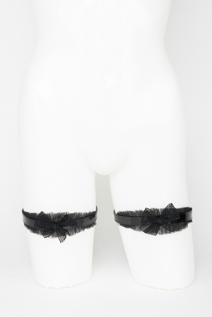 fr-ulein-kink-kiss-bein-strumpfband-dessous-s-m-lackleder image 1