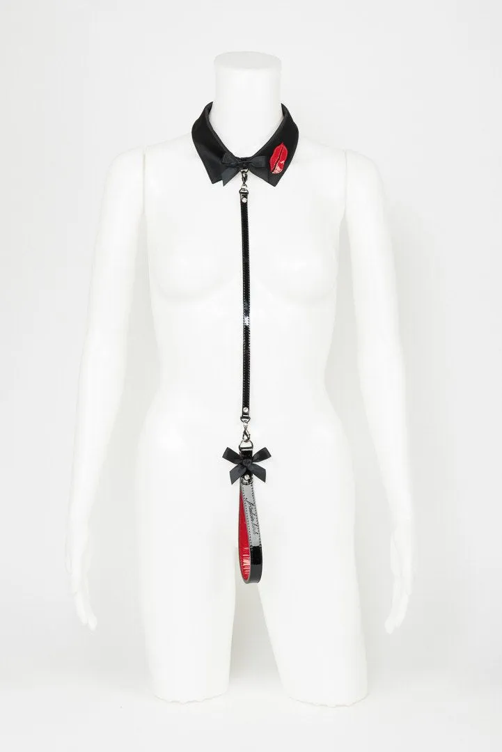 fr-ulein-kink-kiss-noir-lead-halsband-satin image 1