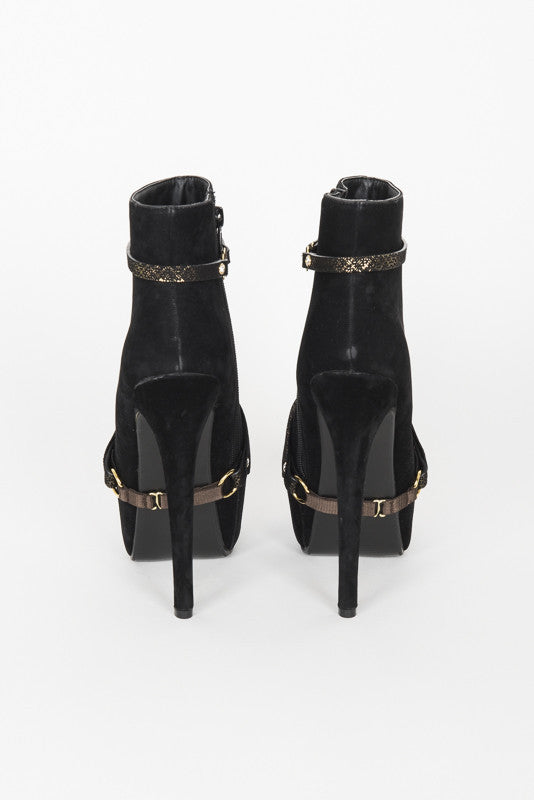 fraulein-kink-ankle-restraints-lush-heel-cuffs-fu-fesseln image 4