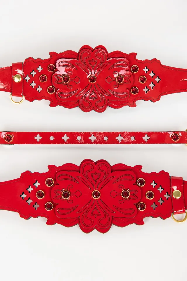 fr-ulein-kink-rosso-handcuffs-fu-fesseln-rot image 1