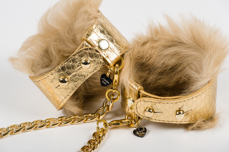 fr-ulein-kink-golden-handcuffs-handfesseln-python-gold image 7