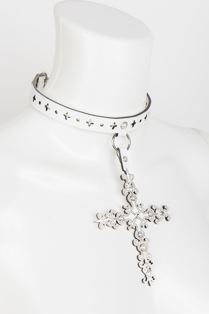 fr-ulein-kink-bianco-choker-halsband-wei-lack image 4