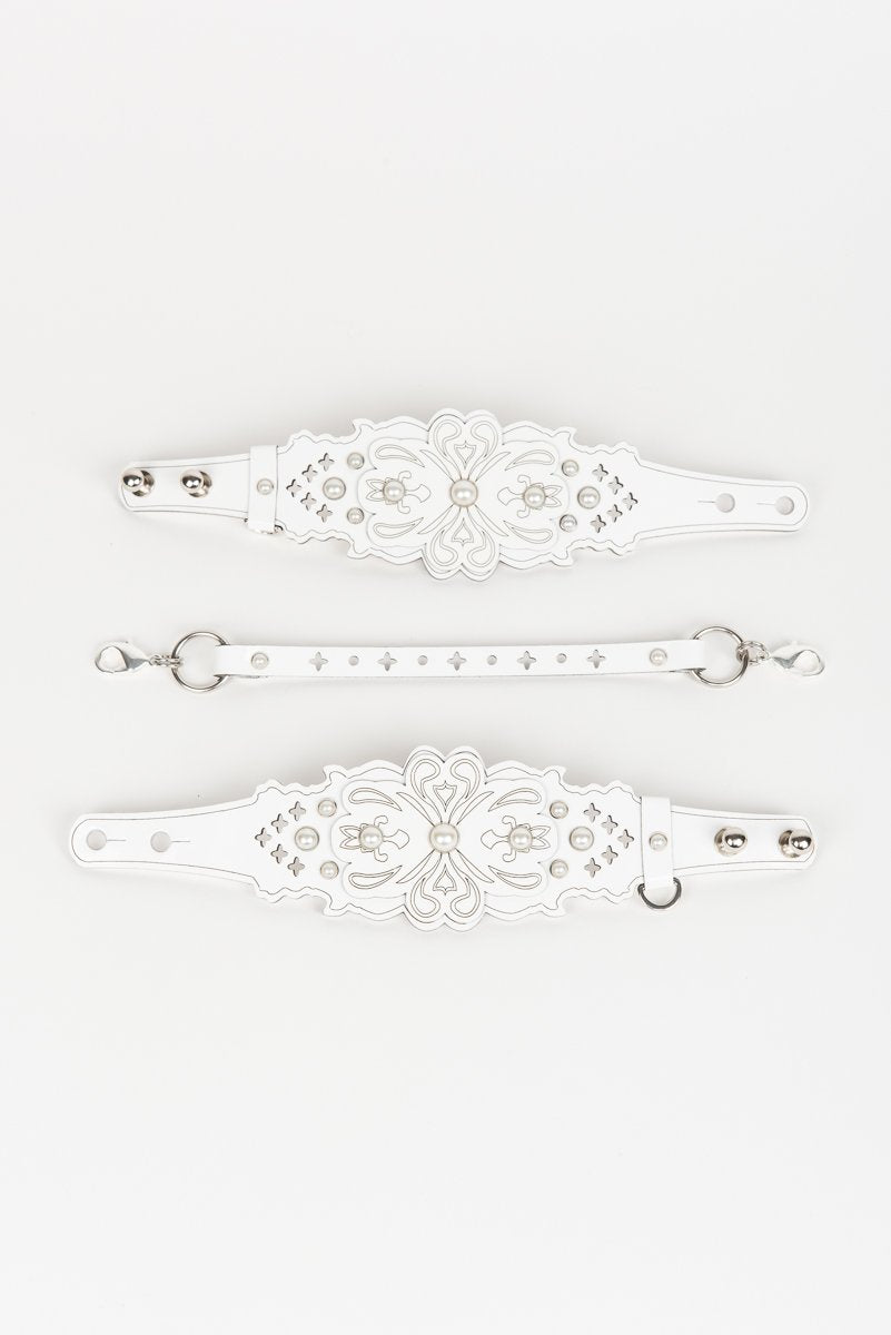 fr-ulein-kink-bianco-handcuffs-lederfesseln-wei image 4