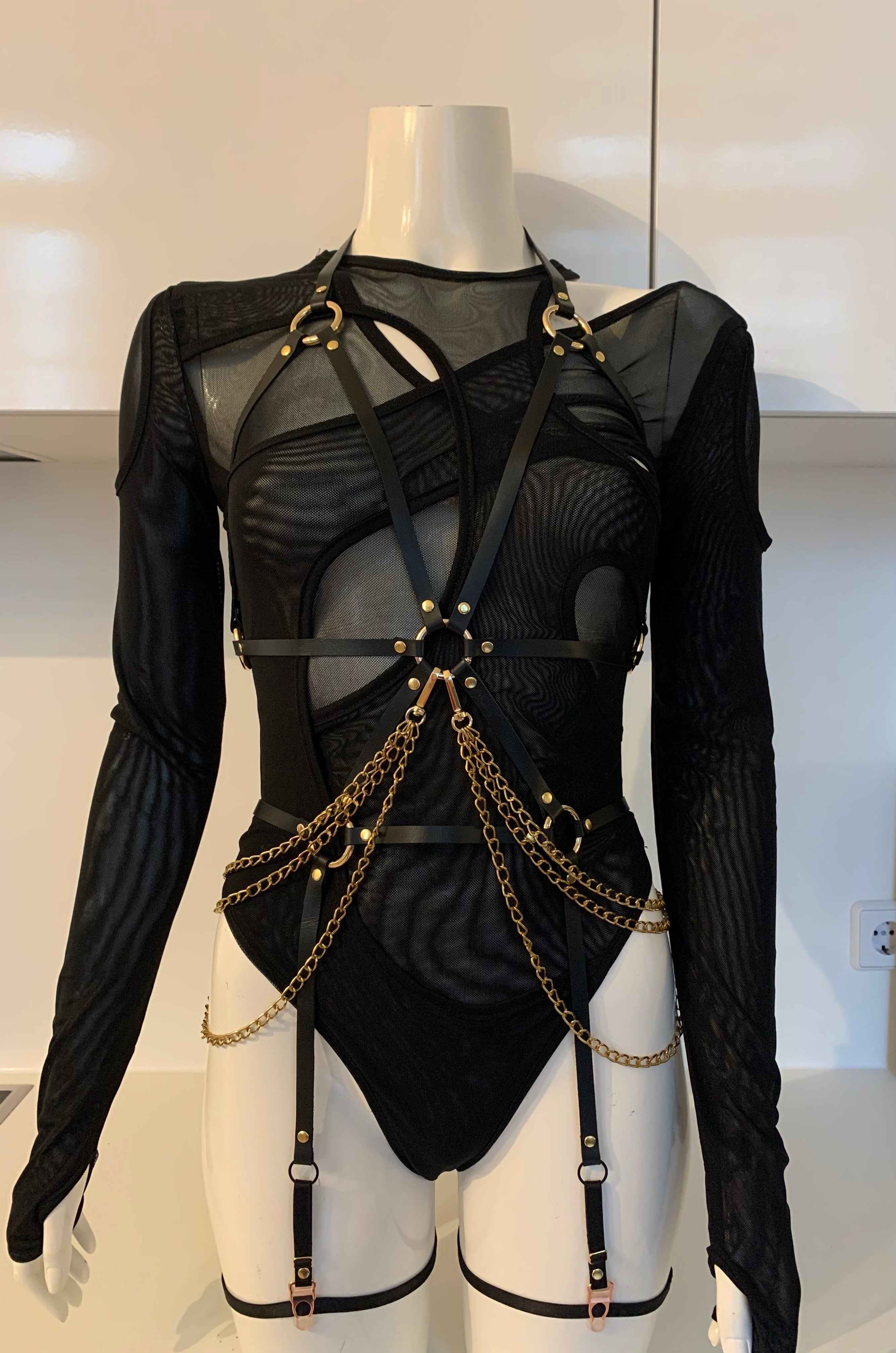 amoreze-marylin-mesh-bodysuit-transparent-schwarz-m image 5