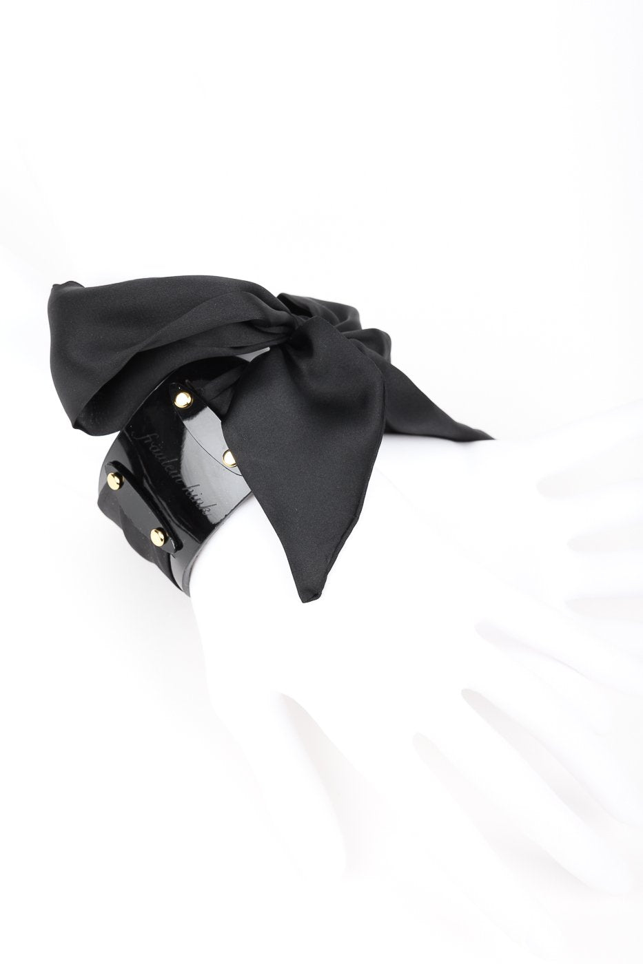 fraulein-kink-fk-bow-restraints-fu-fesseln-lack-satinschleife image 1
