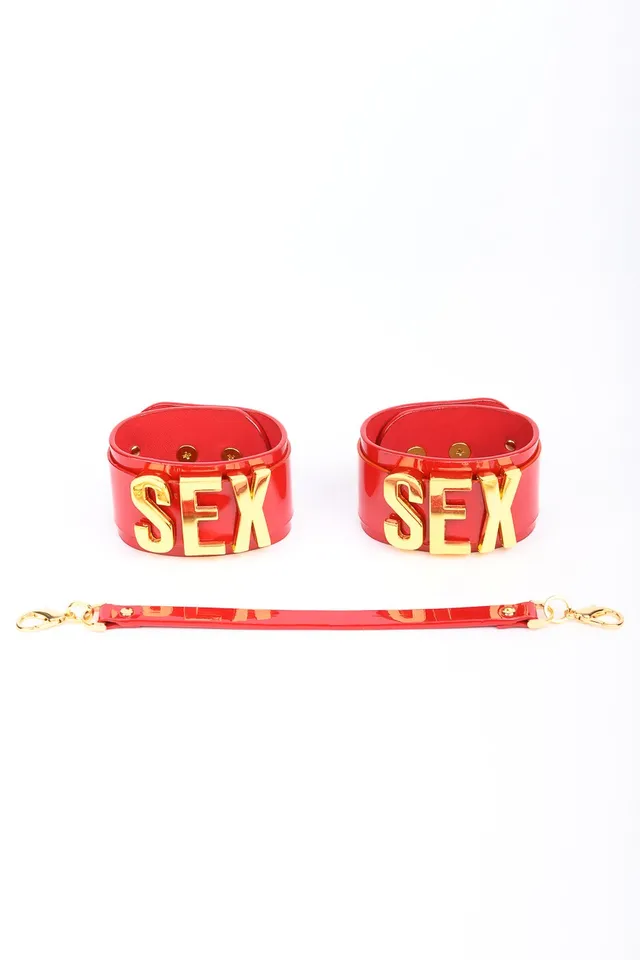 fr-ulein-kink-roja-gold-letter-handcuffs-fesseln-rot image 1