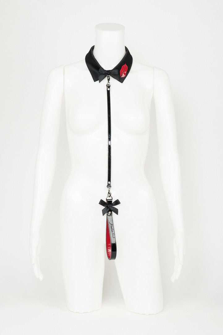 fr-ulein-kink-kiss-noir-lead-halsband-satin image 1