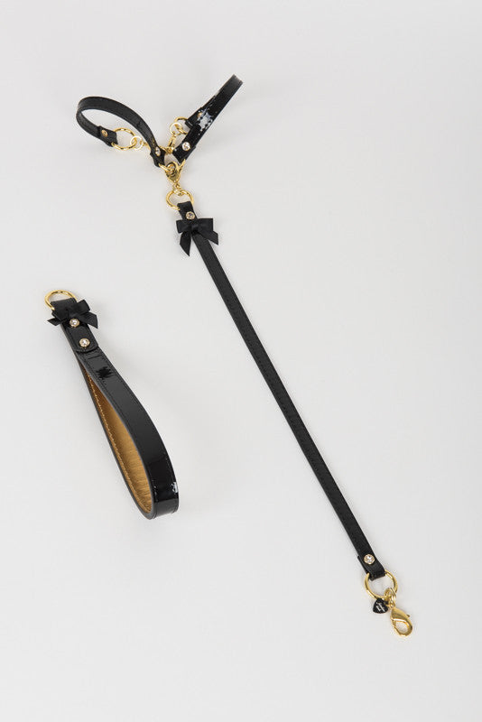 fr-ulein-kink-ritsy-t-strap-fesseln-schwarz-bronze-patentleder image 7