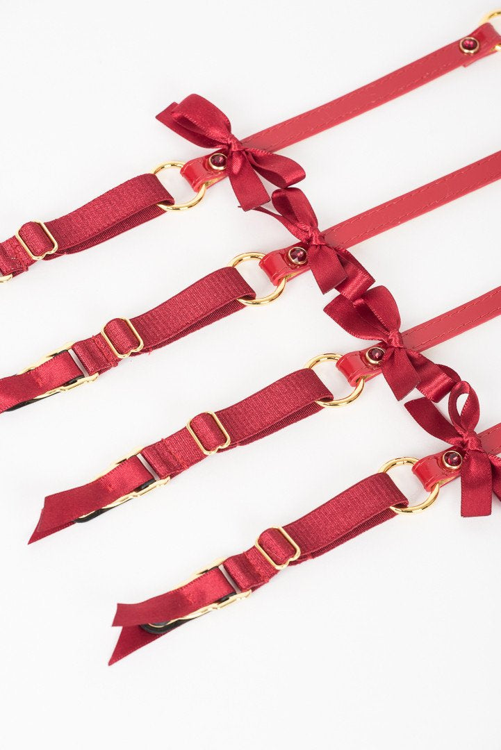 fr-ulein-kink-red-hot-strapsg-rtel-rot-lackleder image 3