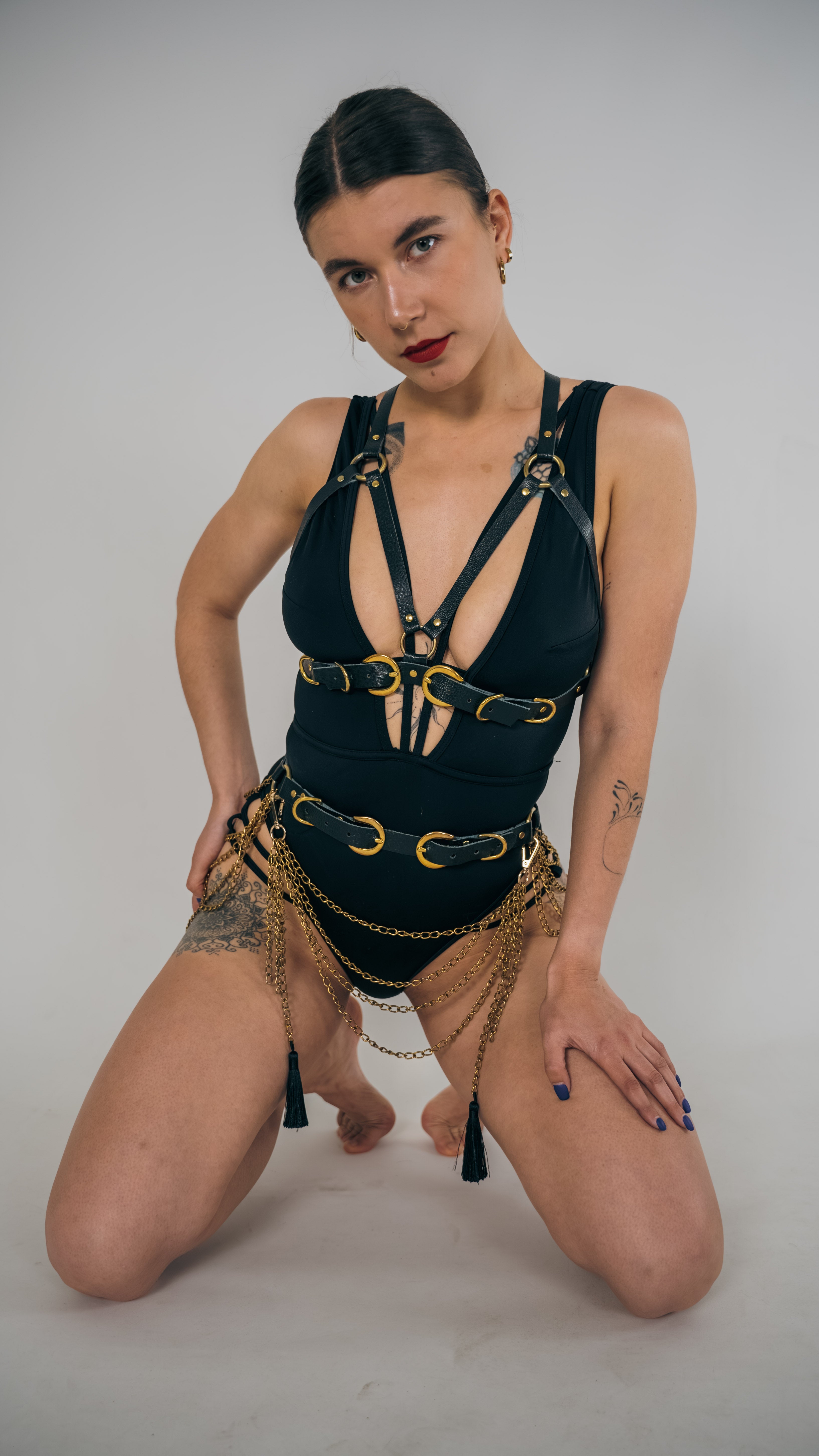amoreze-leather-temptation-leder-harness-set-mit-kettenrock image 5