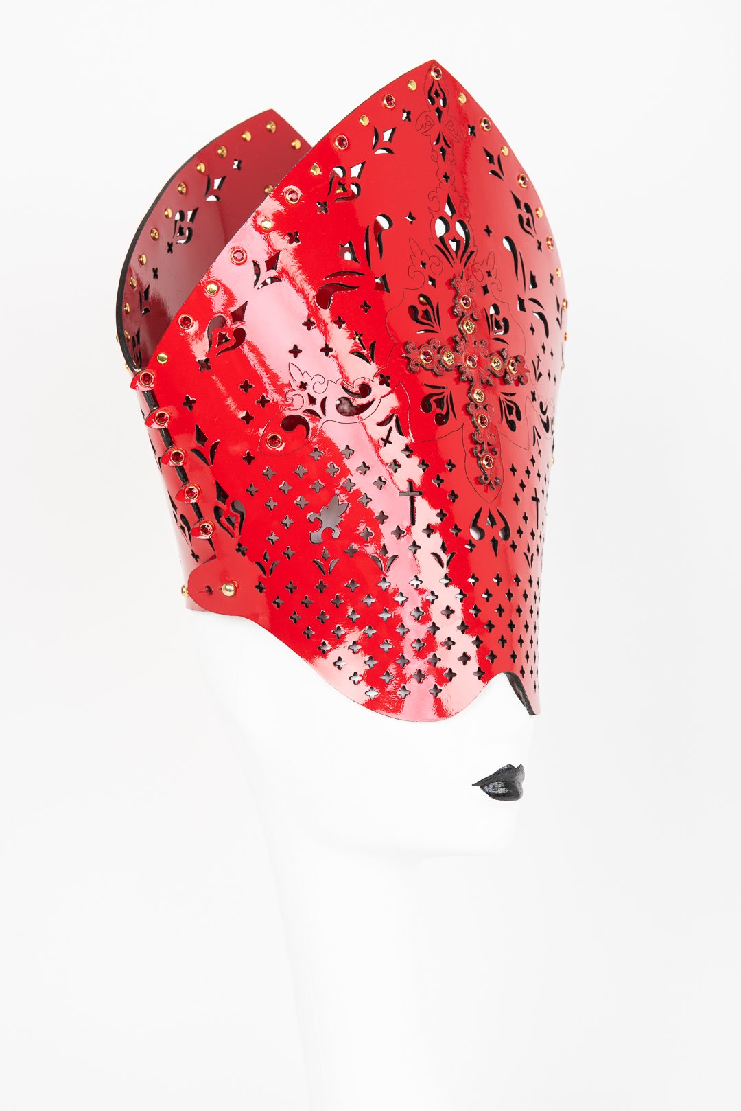 fr-ulein-kink-rosso-confessional-mitre-kopfschmuck-rot image 4