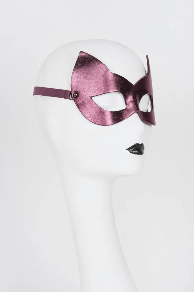 fraulein-kink-violet-molded-mask-katzenmaske-lila image 1