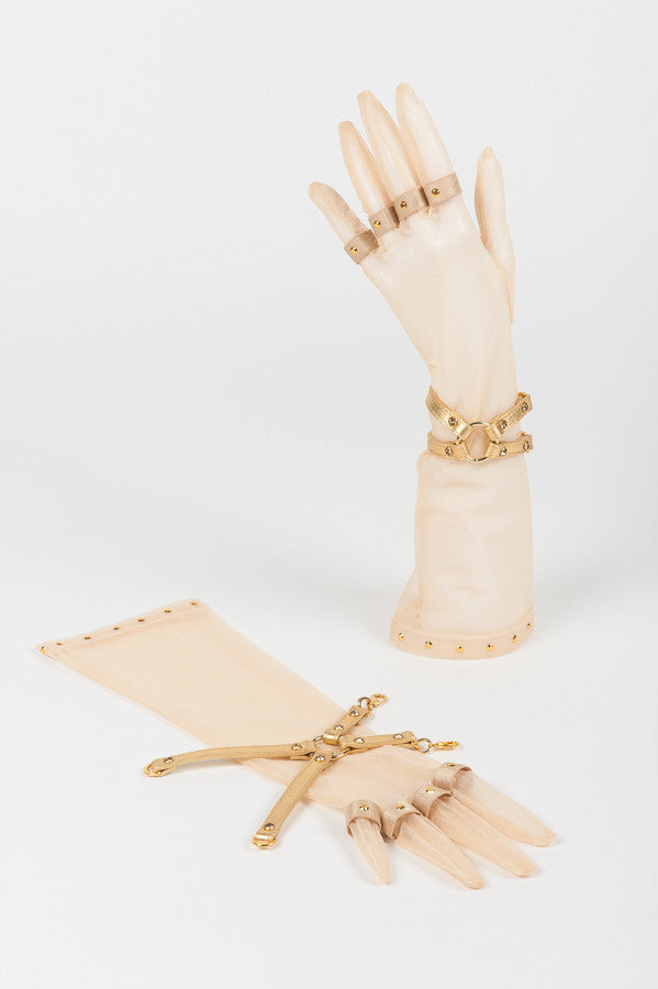 fr-ulein-kink-champagne-handschuhe-t-ll-nude-mit-handfesseln image 3