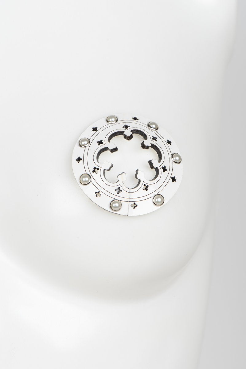 fr-ulein-kink-bianco-pasties-wei-offen-perle image 3