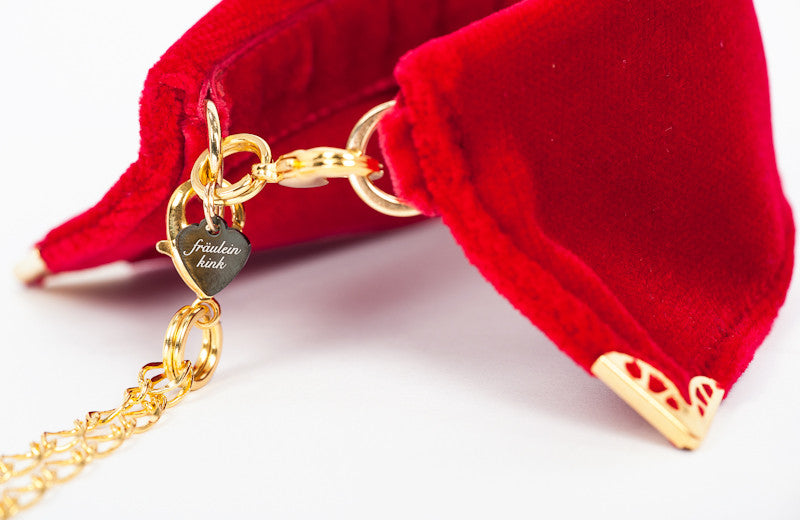 fr-ulein-kink-ankle-restraints-rouge-velvet-cuffs-rot-samt image 3