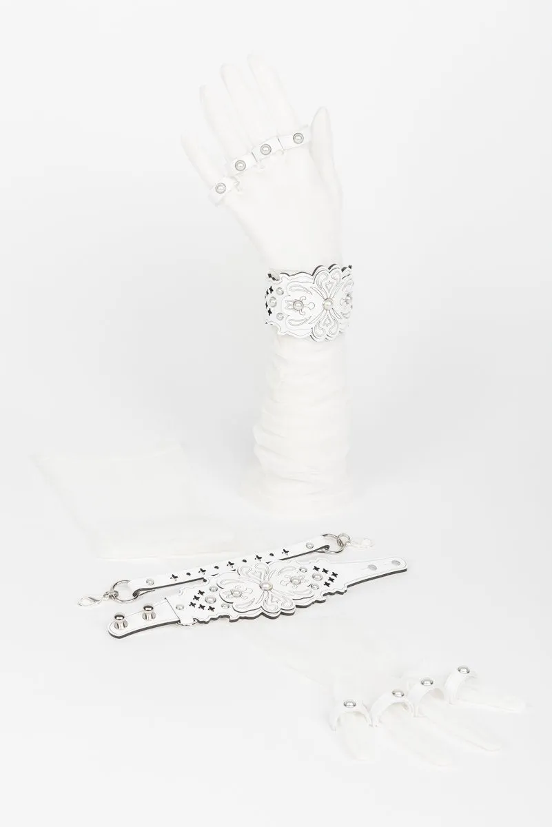 fr-ulein-kink-bianco-gloves-opernhandschuhe-ivory-t-ll image 1