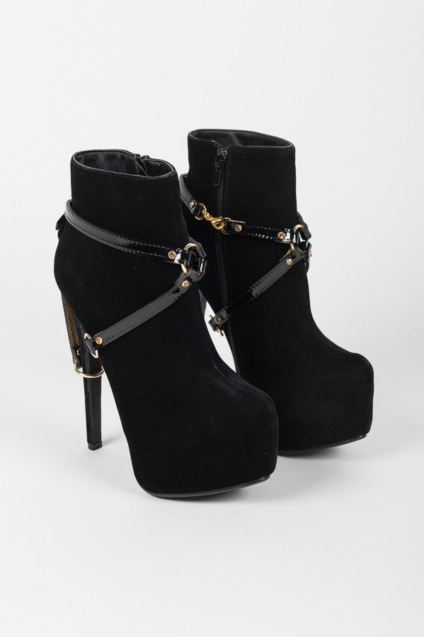 fr-ulein-kink-jet-heel-cuffs-fu-fesseln-schwarz-lackleder image 4