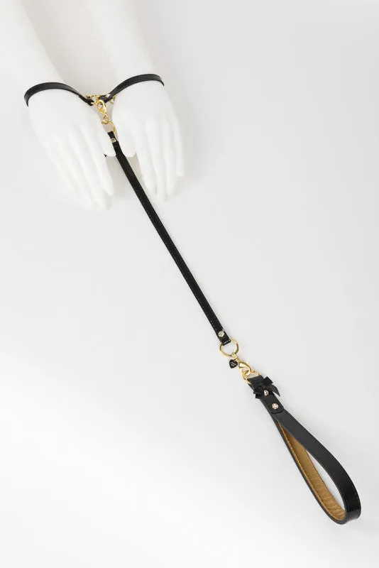 fr-ulein-kink-ritsy-t-strap-fesseln-schwarz-bronze-patentleder image 1
