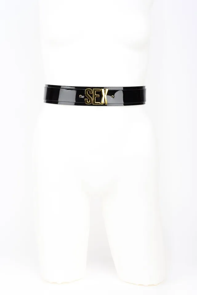 fru00e4ulein-kink-gold-letter-belt-gu00fcrtel-schwarz-one image 1