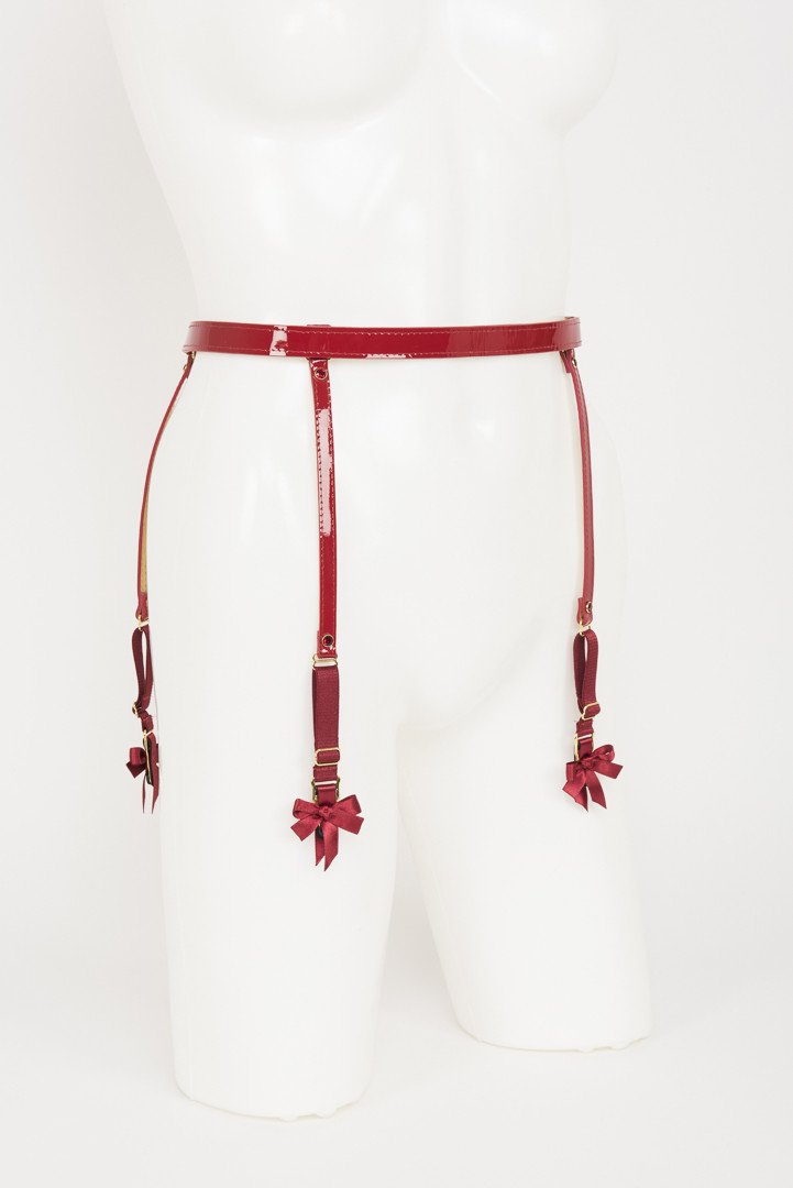 fr-ulein-kink-lingerie-red-hot-strapsg-rtel-rot-lack image 7