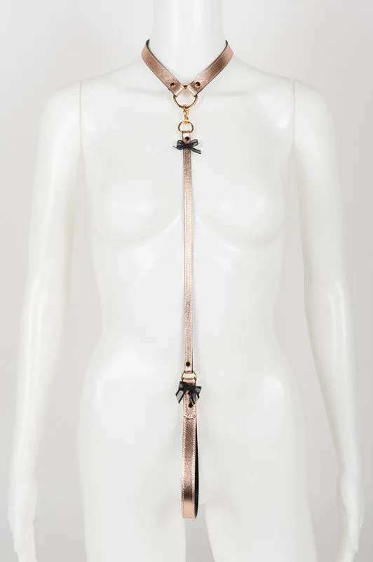 fraulein-kink-topaz-halsband-mit-leine-ros-gold-swarovski image 1