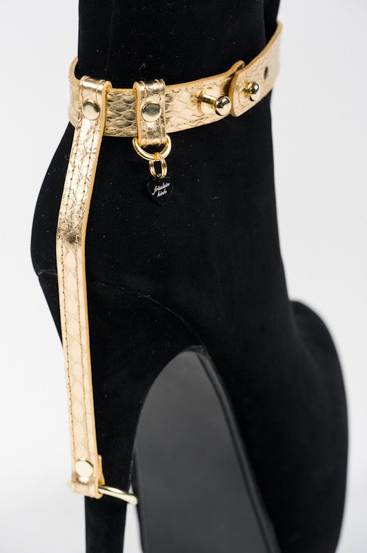 fr-ulein-kink-golden-heel-fu-fesseln-gold-python image 3