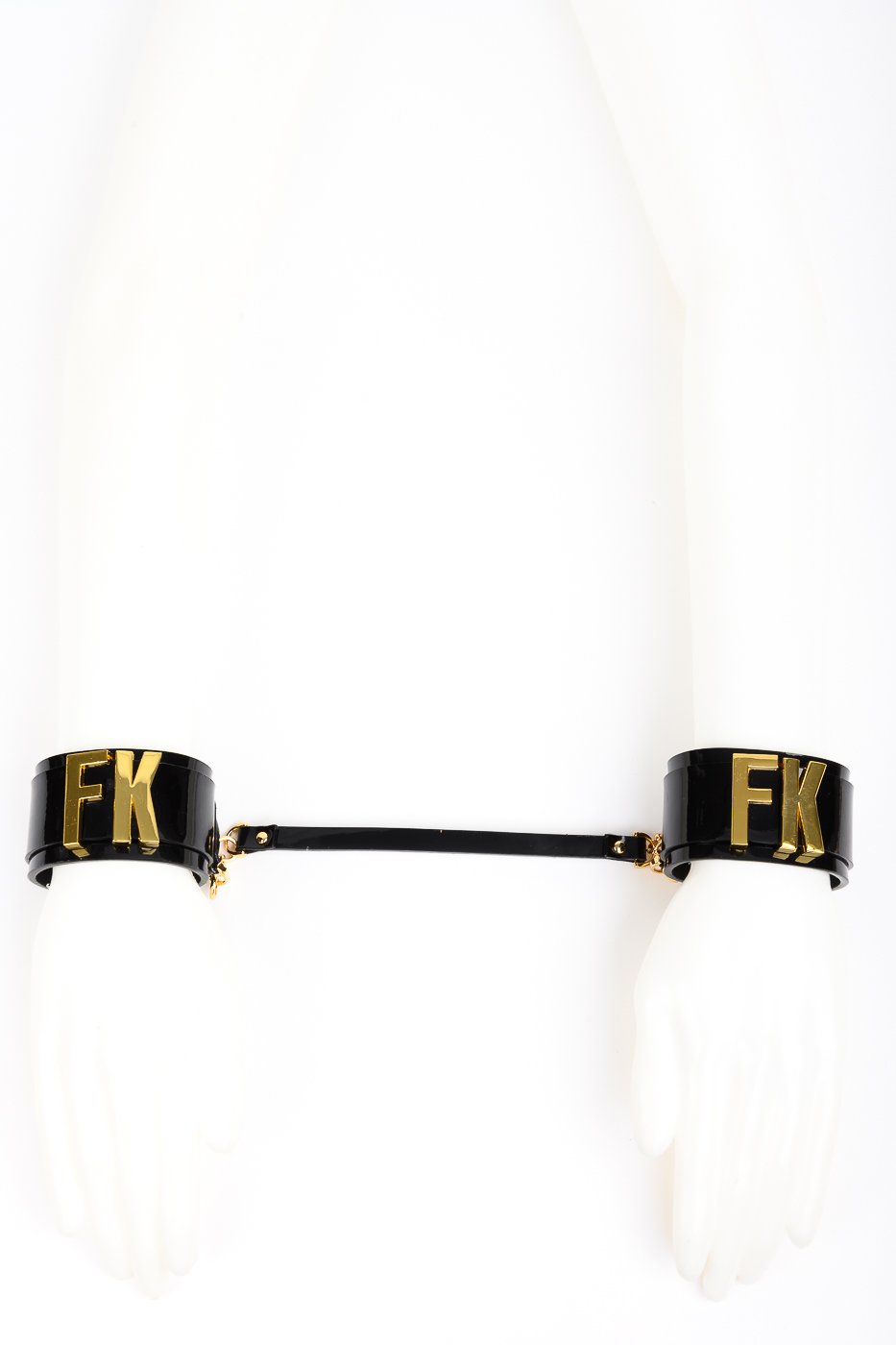 fraulein-kink-fk-handfesseln-leder-schwarz-gold image 4