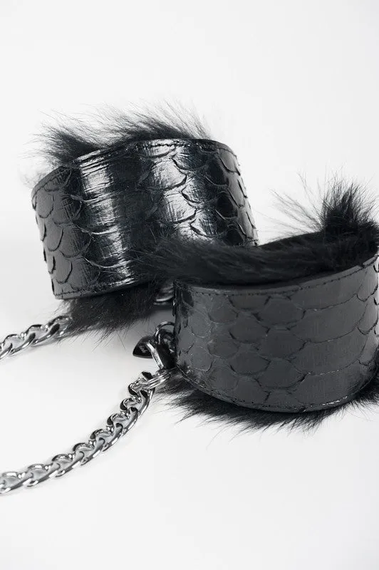 fru00e4ulein-kink-ebony-handcuffs-fuu00dffesseln-python-schwarz image 1