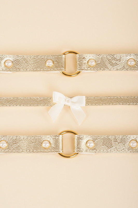 fr-ulein-kink-gold-lace-handcuffs-handfesseln-gold-ivory image 1