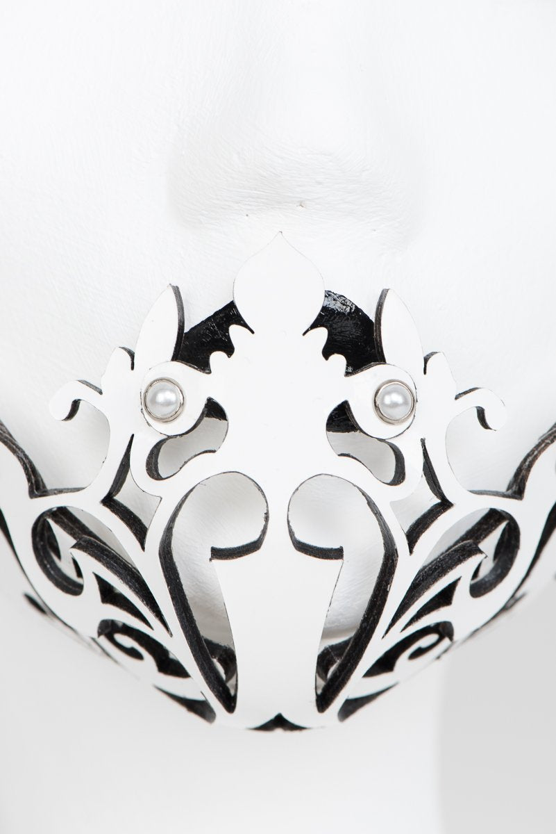fr-ulein-kink-bianco-cornette-kopfschmuck-leder-wei image 8