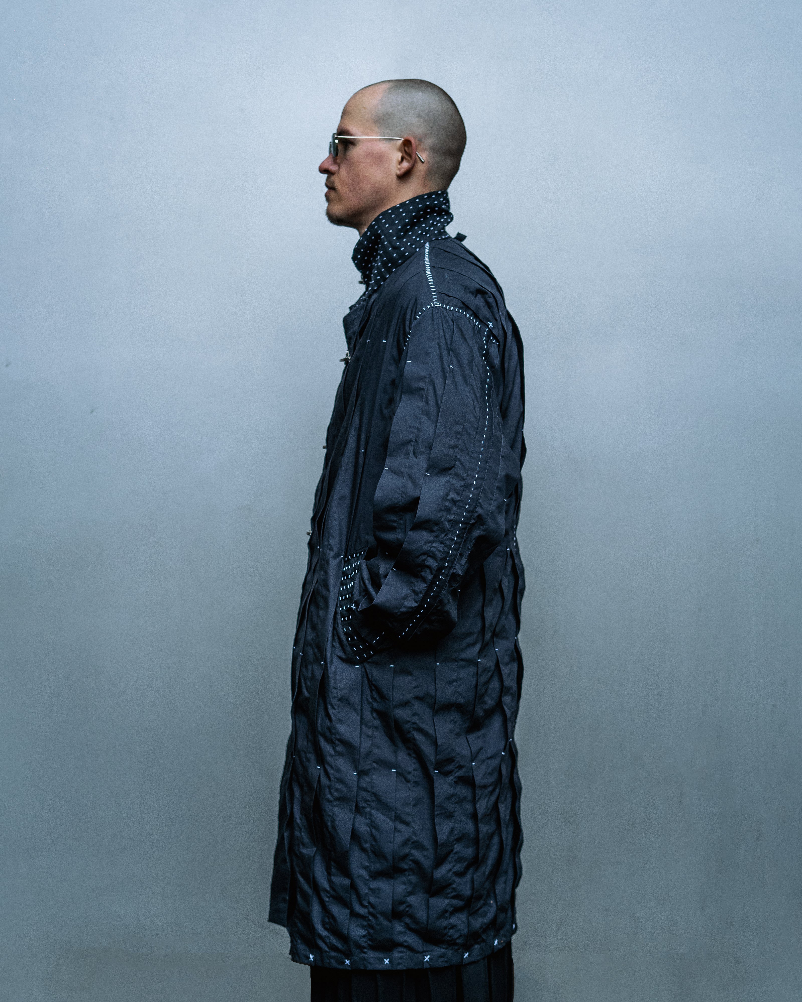dennis-chuene-miyake-coat-mantel-baumwoll-twill image 2