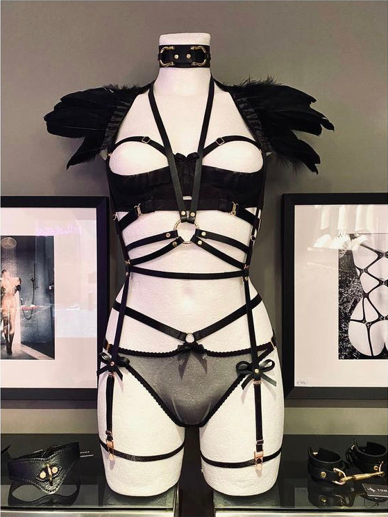 amoreze-love-technics-brust-harness-schwarz-m image 4