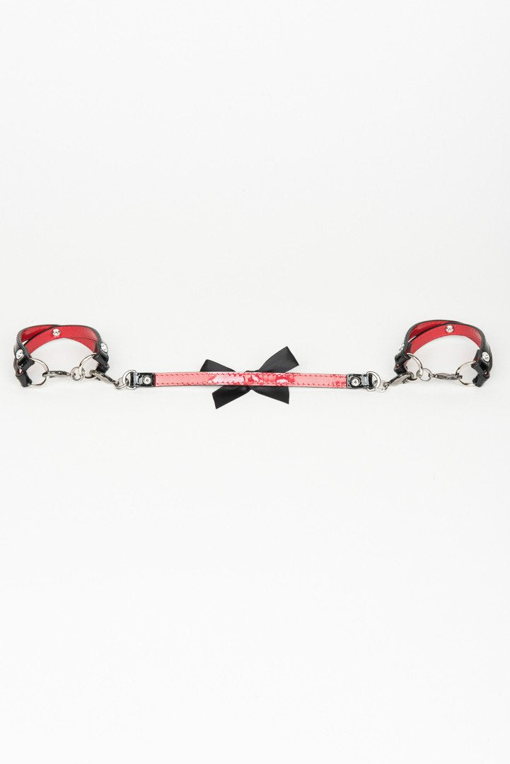 fr-ulein-kink-kiss-handfesseln-schwarz-rot-swarovski image 7