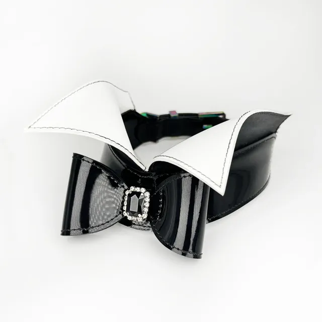 fraulein-kink-meister-collar-halsband-schwarzes-lackleder-mit-fliege image 1