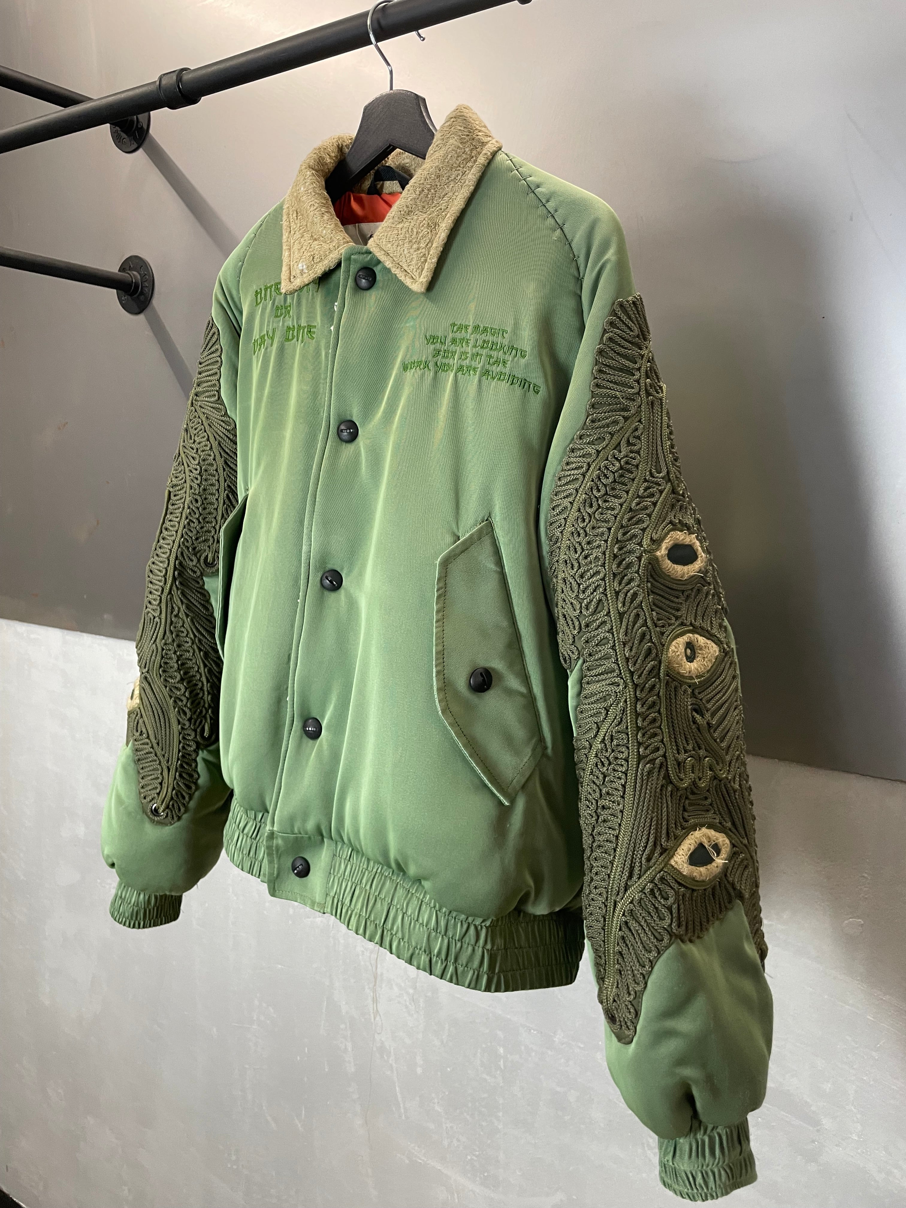dennis-chuene-face-bomber-jacket-bomberjacke-olivgr-n image 3