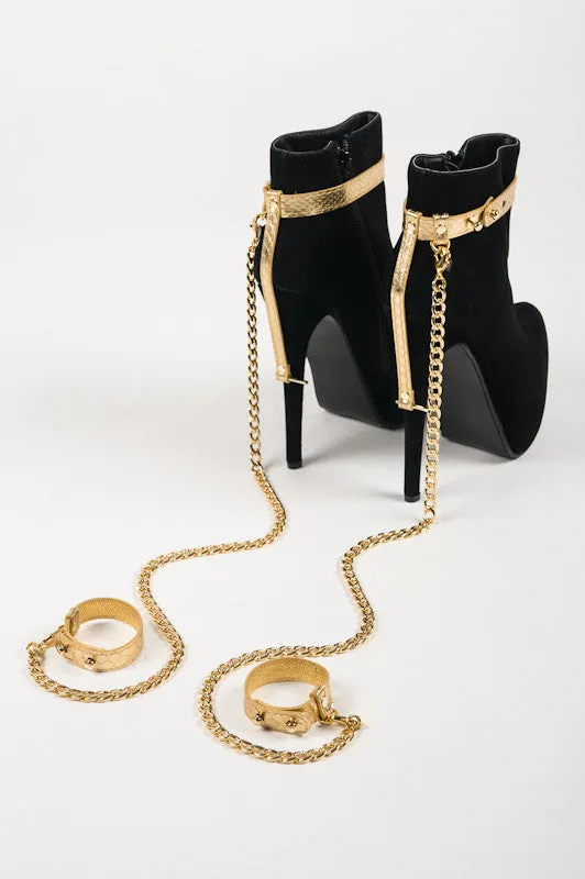 fr-ulein-kink-golden-heel-fu-fesseln-gold-python image 1
