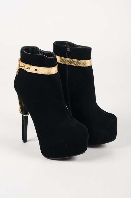 fr-ulein-kink-golden-heel-fu-fesseln-gold-python image 5