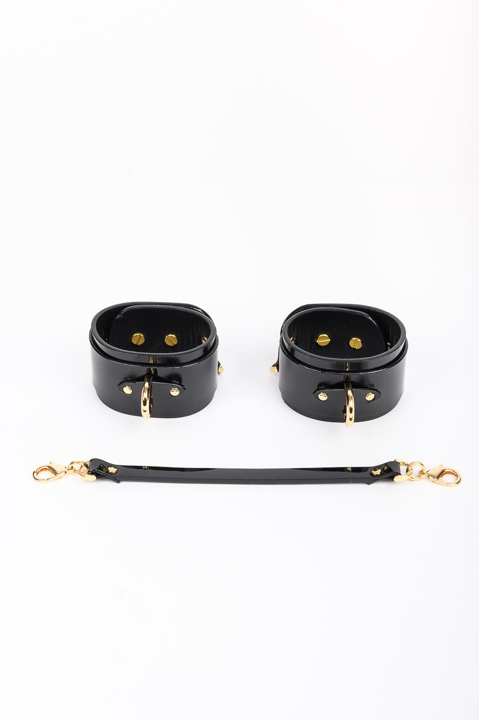 fr-ulein-kink-rica-handcuffs-fesseln-schwarz-gold-lack image 5