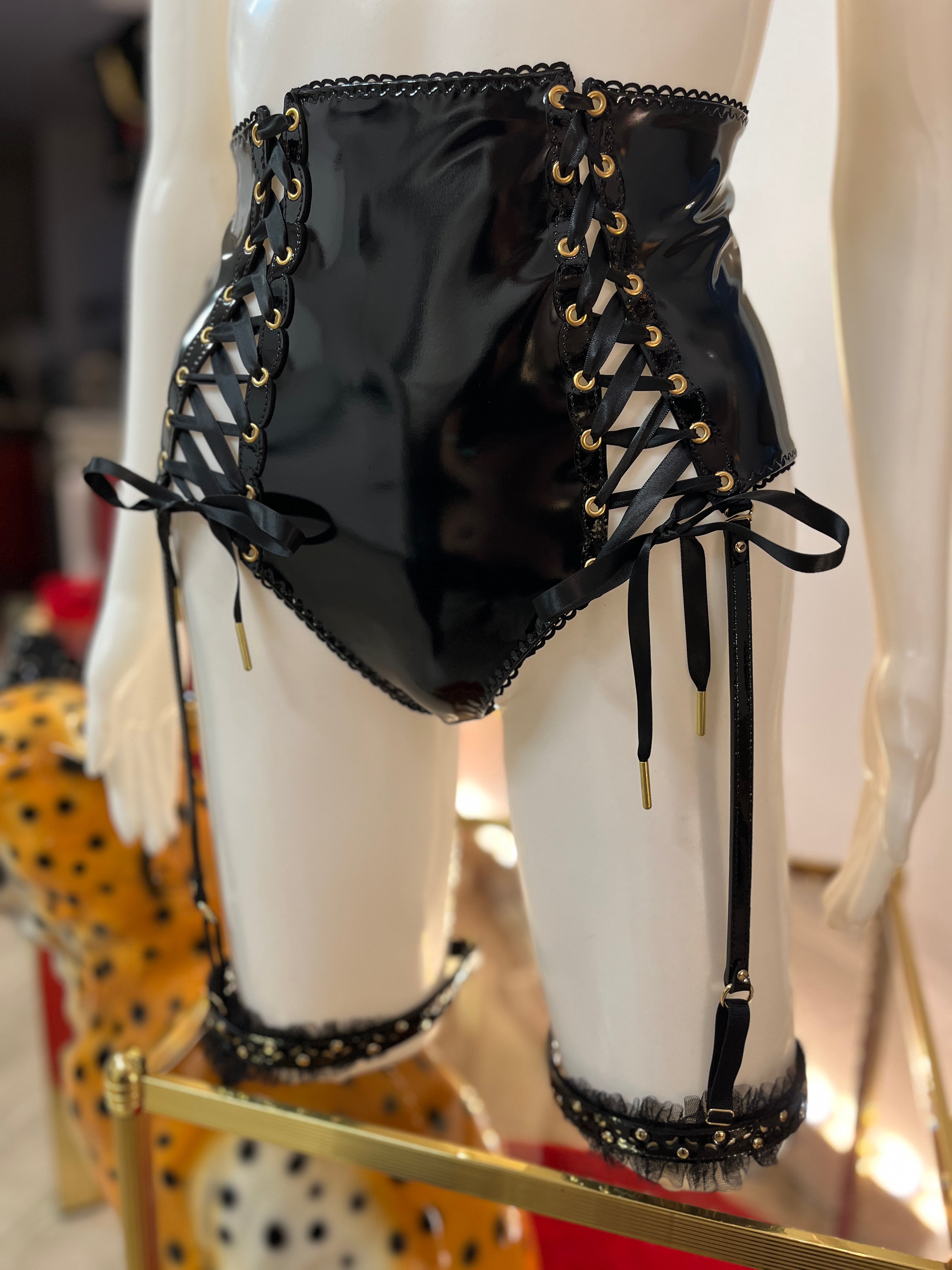 fr-ulein-kink-edelhei-leg-garters-beinstraps-schwarz image 5