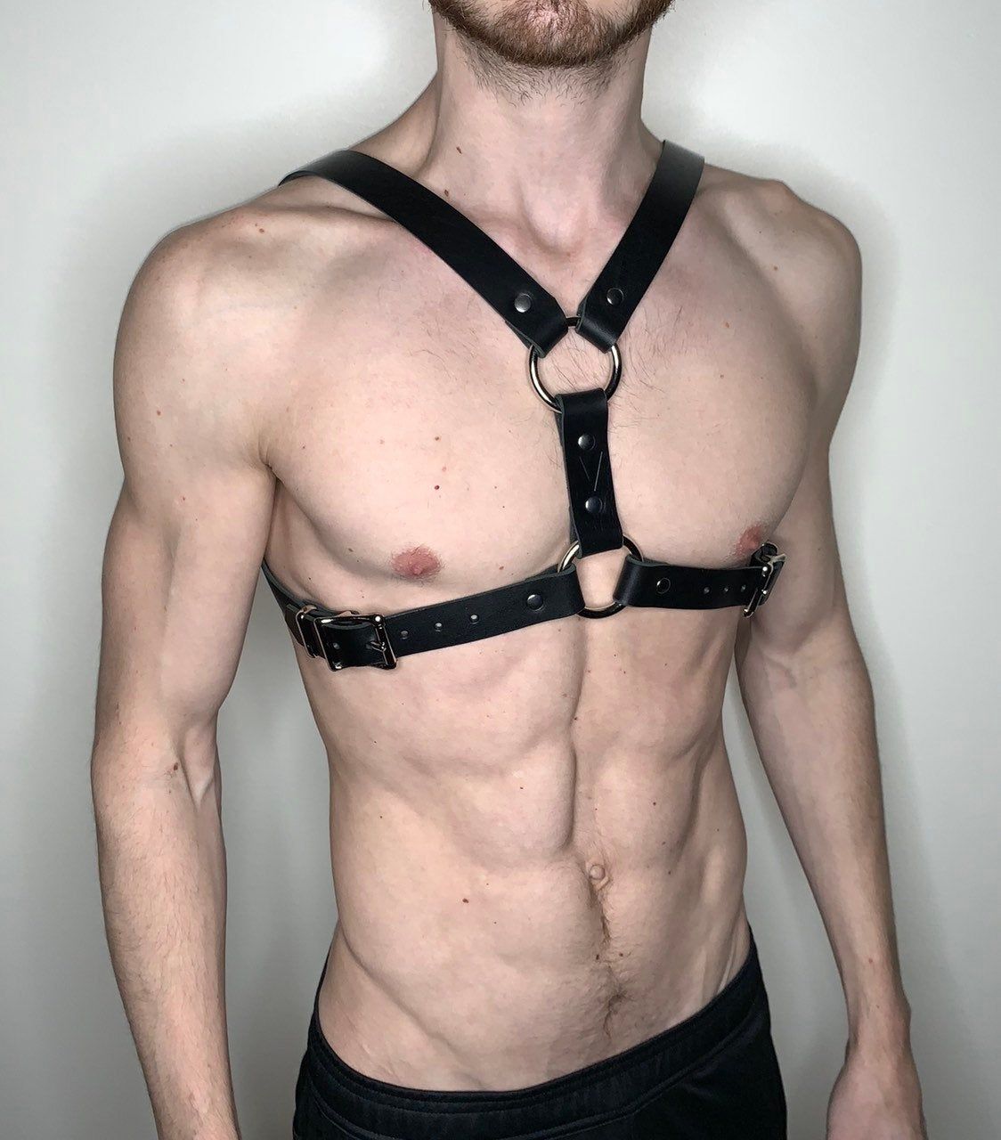 amoreze-the-accolade-brust-harness-herren-leder image 1