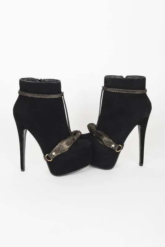 fraulein-kink-ankle-restraints-lush-heel-cuffs-fu-fesseln image 1