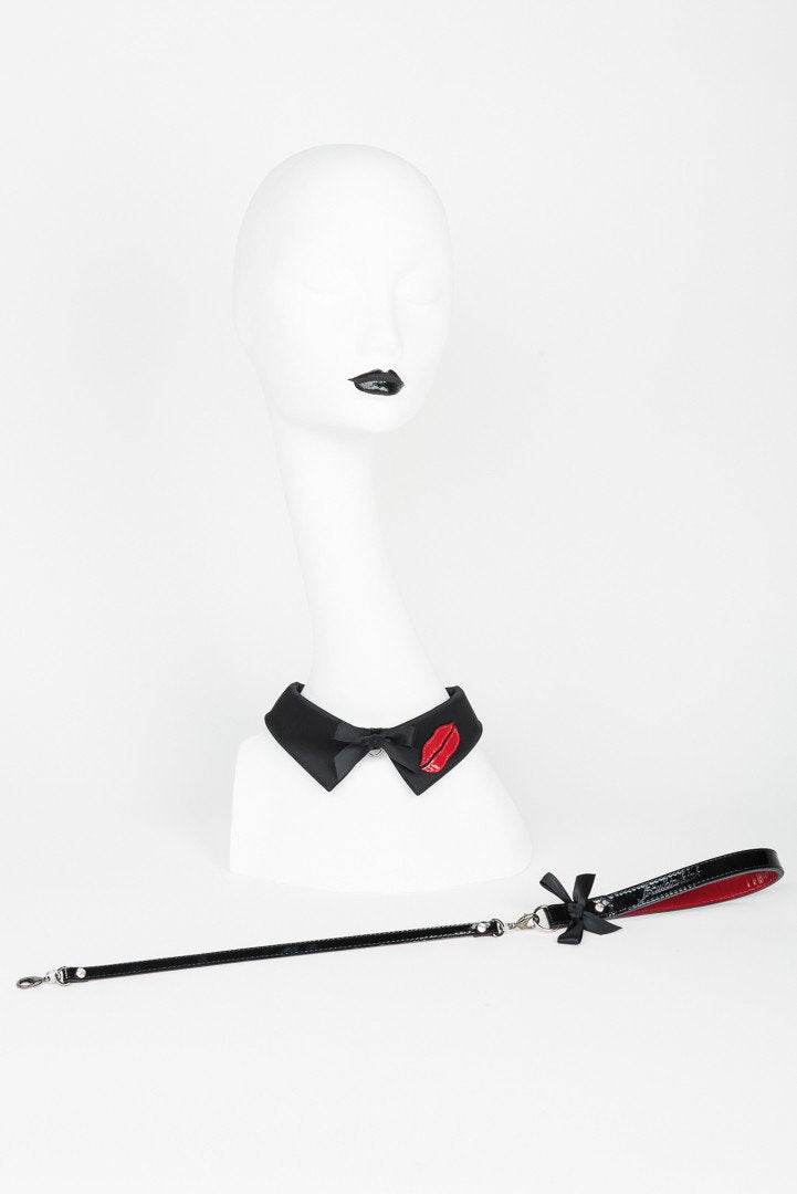 fr-ulein-kink-kiss-noir-lead-halsband-satin image 3