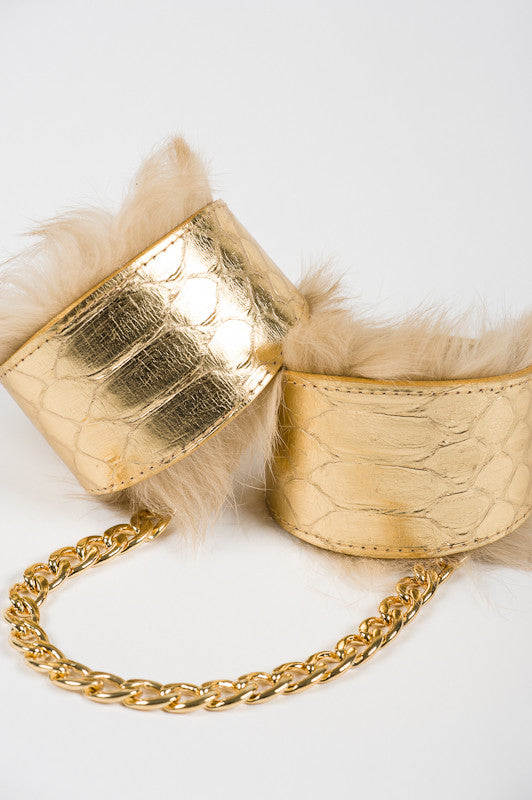 fr-ulein-kink-golden-handcuffs-handfesseln-python-gold image 1