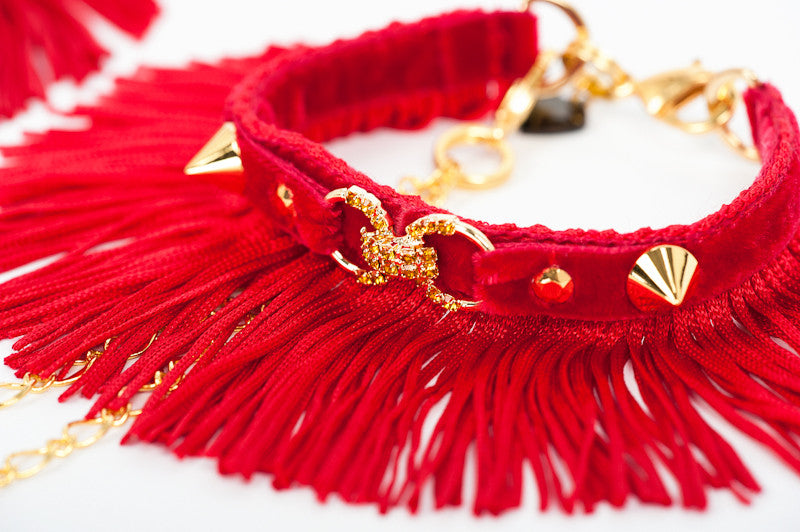 fr-ulein-kink-rouge-fringe-handcuffs-handschellen-rot image 3