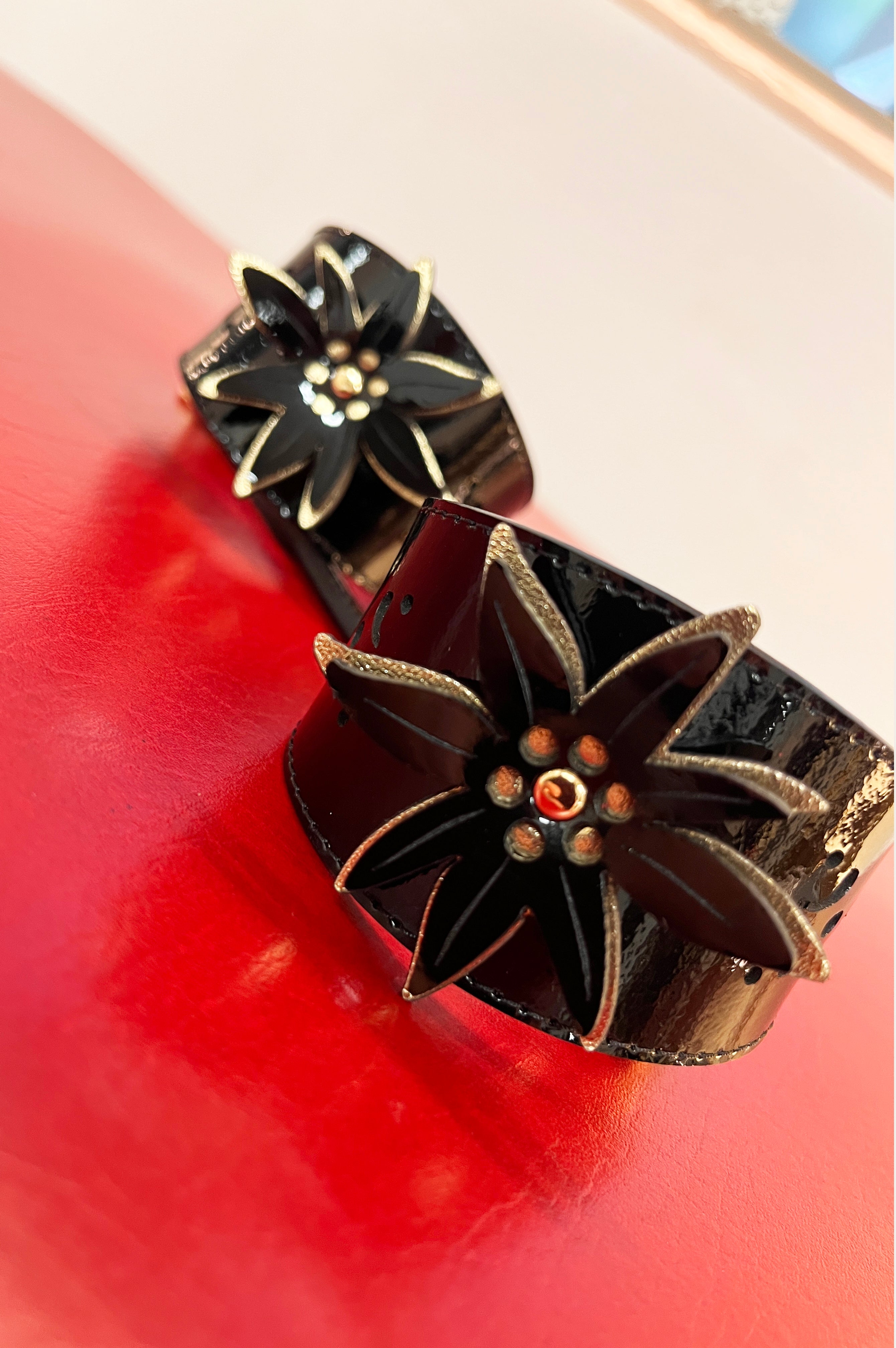 fr-ulein-kink-edelhei-handcuffs-handfesseln-leder-schwarz image 3