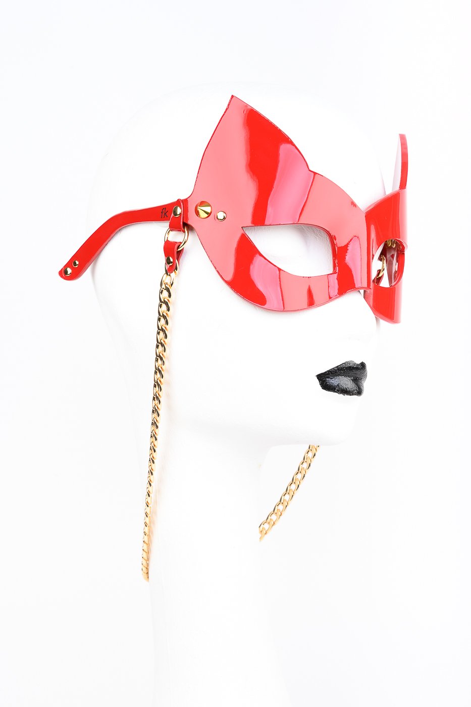 fr-ulein-kink-roja-kitten-sonnenbrille-leder-rot-kette image 7