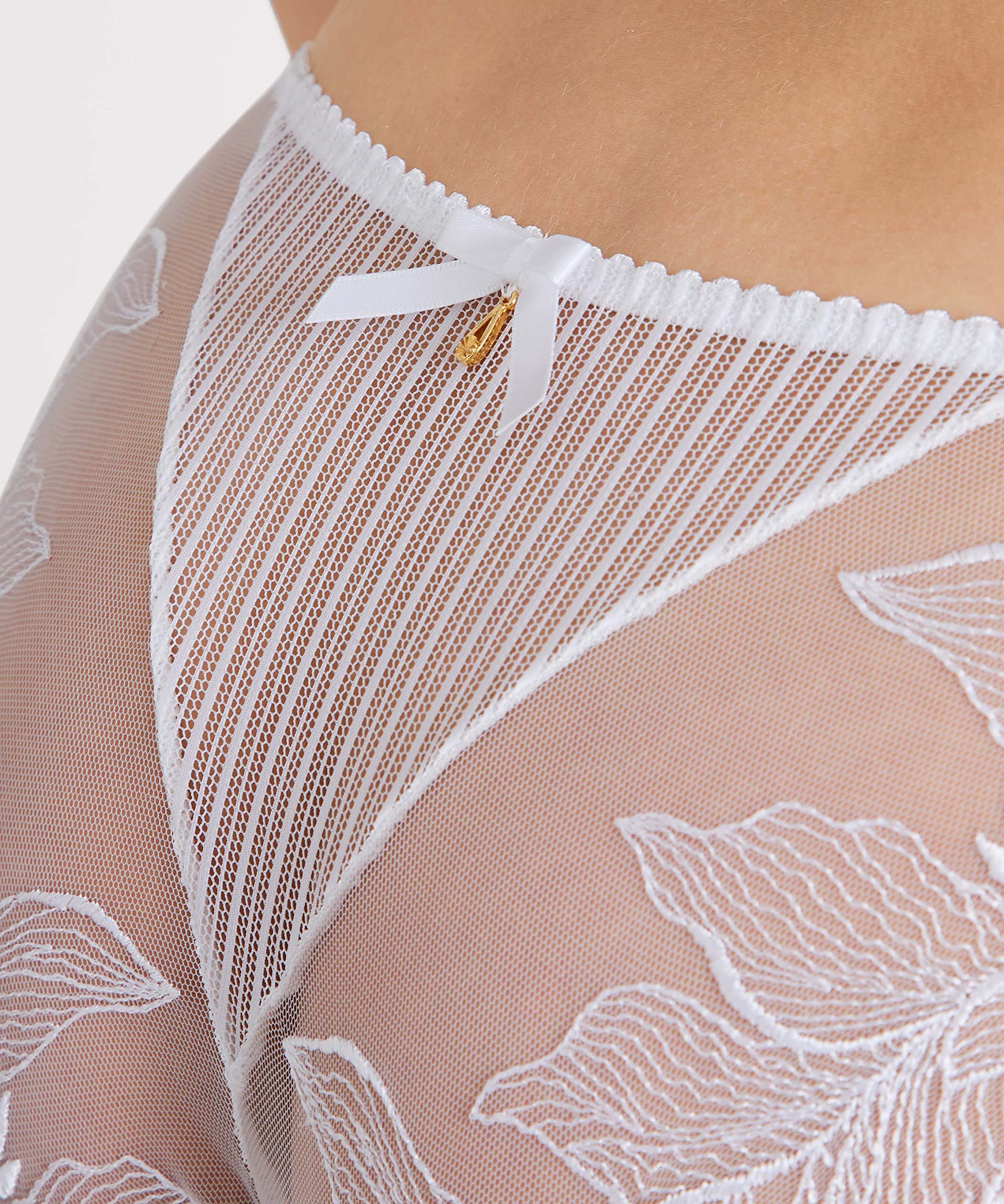 aubade-rosessence-italiener-slip-spitze-damen-schwarz image 2