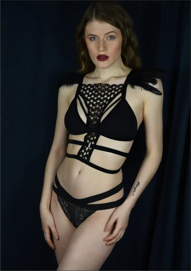 amoreze-phoenix-feather-bralette-feder-bh-bunt image 1